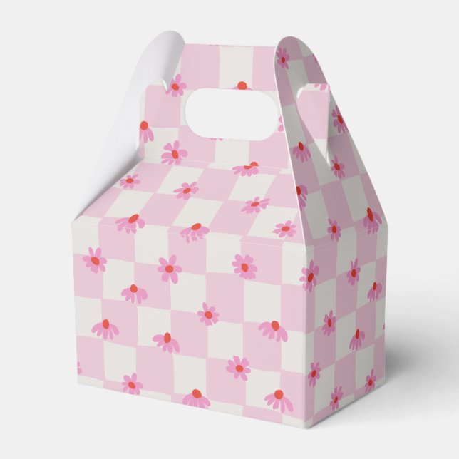 Soft Pink Daisy Checkerboard Floral Pattern Favor Boxes (Back Side)