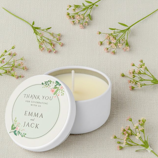 Soft pink greenery names wedding mini candle favors (Soft pink greenery names wedding mini candle favors.)