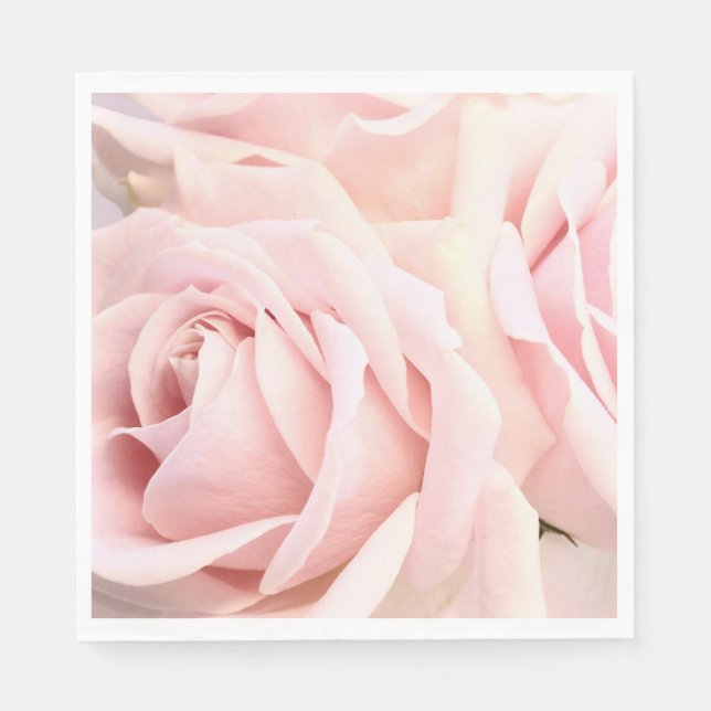 Soft pink roses napkins (Front)
