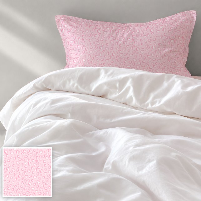 Soft Pink Watercolor Leopard Print Pillow Case (Cover Image)
