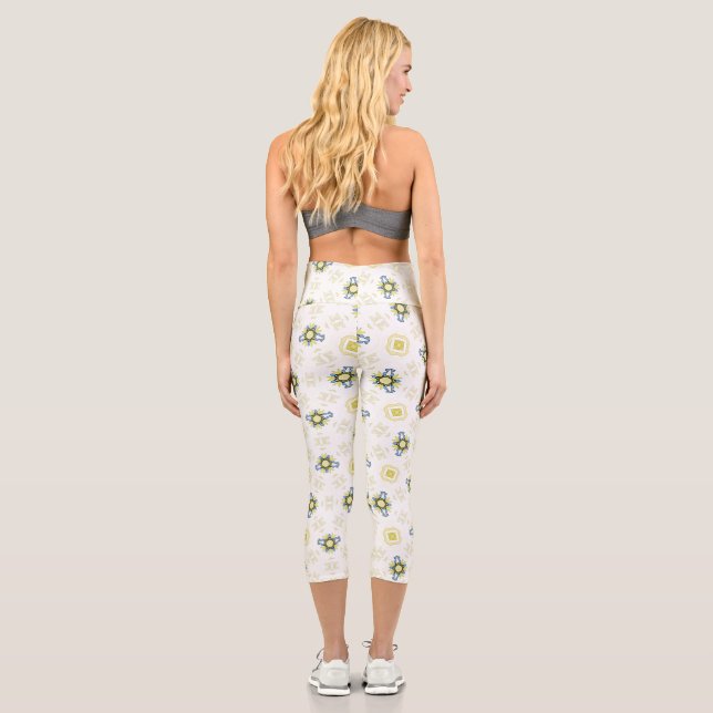 Soft Watercolor Floral Tile Pattern Capri Leggings (Back)