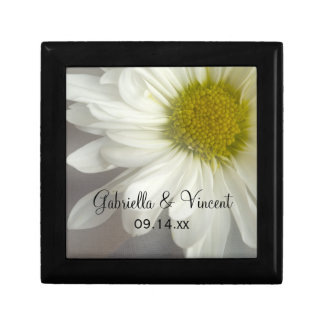 Soft White Daisy Wedding Gift Box