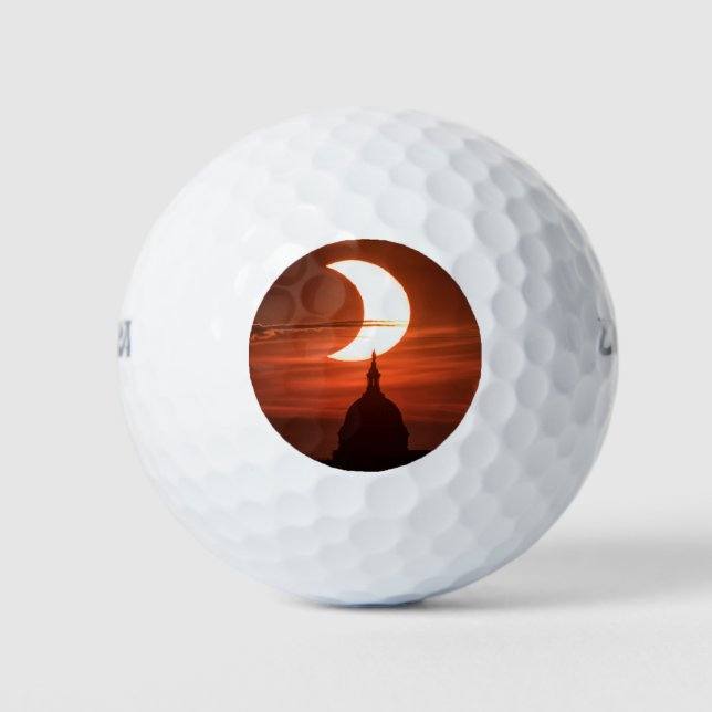 Solar Eclipse 2021 Golf Balls (Front)