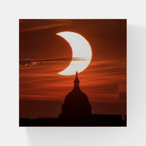 Solar Eclipse 2021 Paperweight