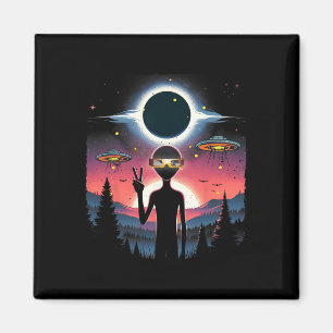 Solar Eclipse 2024 Alien April 8 America Totality  Magnet