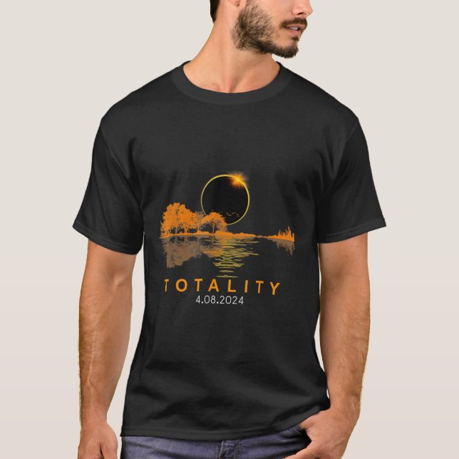 Solar Eclipse 2024 Total Solar Eclipse 4.08.24 Gui T-Shirt (Front)