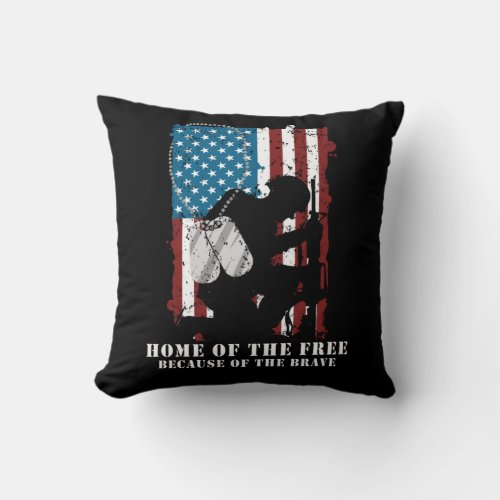 Soldier Proud Veterans Day American Flag Throw Pillow