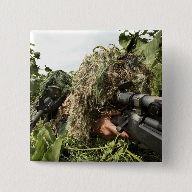 Soldiers dressed in ghillie suits button (Front)