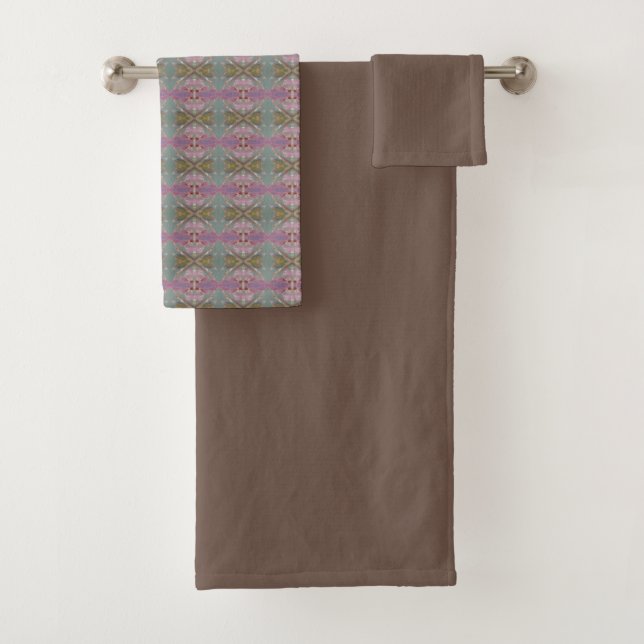 Solid Brown With One Piece Patterned Bath Towel Set (Insitu)