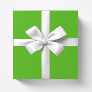 Solid color kelly green wrapping paper