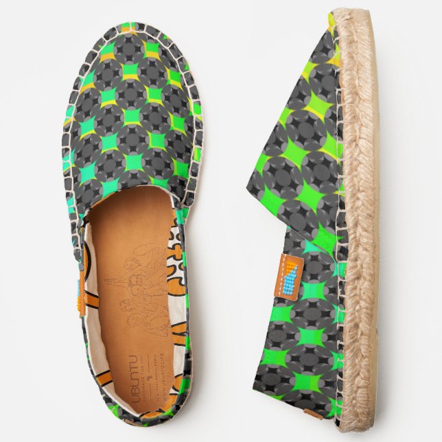 Solid Four Star Circle Cross by Kenneth Yoncich Espadrilles (Side)