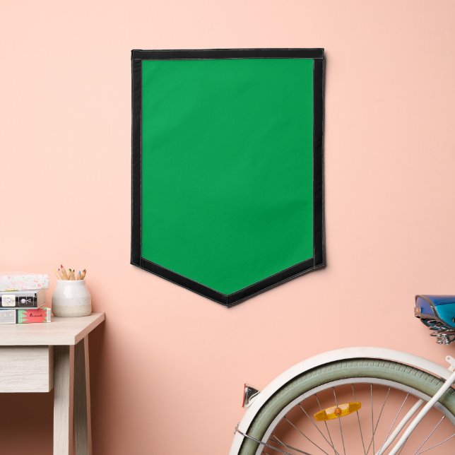 Solid Green Background  Pennant (Insitu 2)