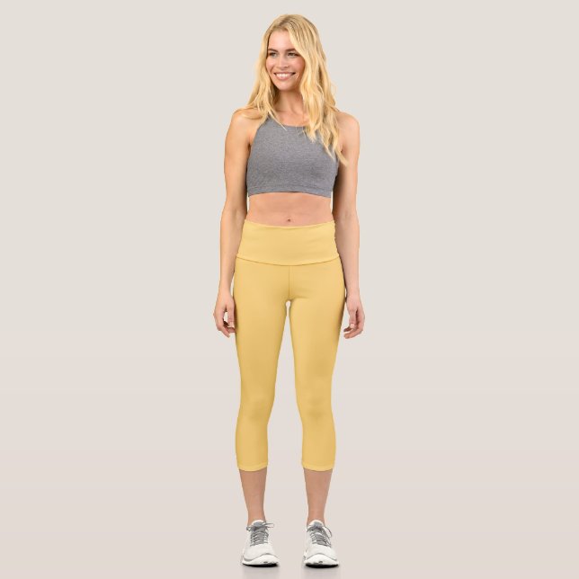 Solid prairie cream yellow capri leggings (Front)