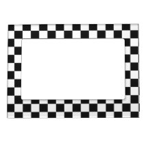 Sophisticated Black and White Checkered Pattern