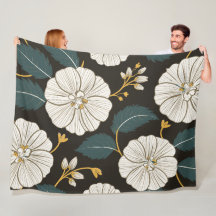 Sophisticated Floral Pattern with White Blossoms