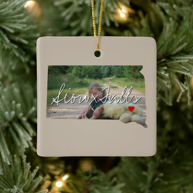 South Dakota State Photo insert and town name Ceramic Ornament (Tree)