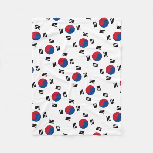 South Korea flag _ Yin Yang Fleece Blanket