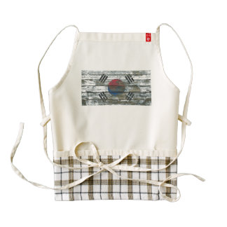 South Korean Flag on Rough Wood Boards Effect Zazzle HEART Apron