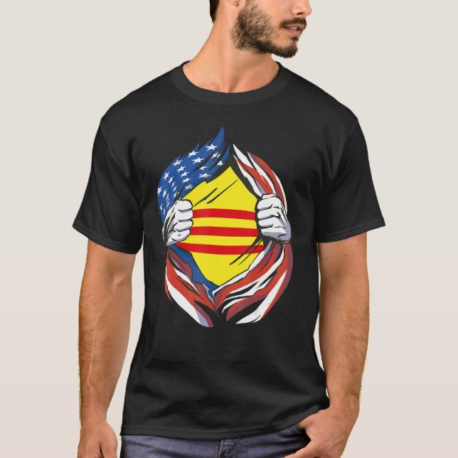 South Vietnam Flag American Proud of My Vietnamese T-Shirt (Front)