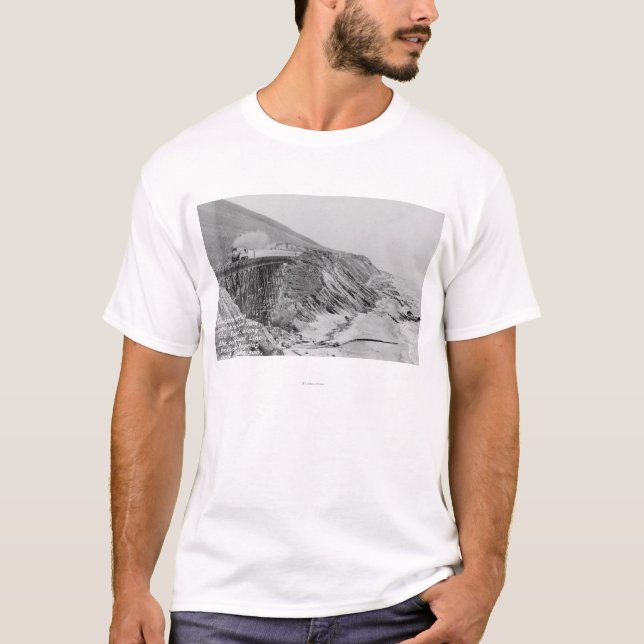 Southern Pacific Daylight TrainCoast T-Shirt (Front)
