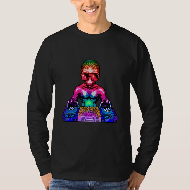 Space Psychedelic Rave Alien DJ Techno House Music T-Shirt (Front)