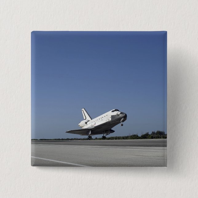 Space shuttle Atlantis approaching Runway 33 Button (Front)