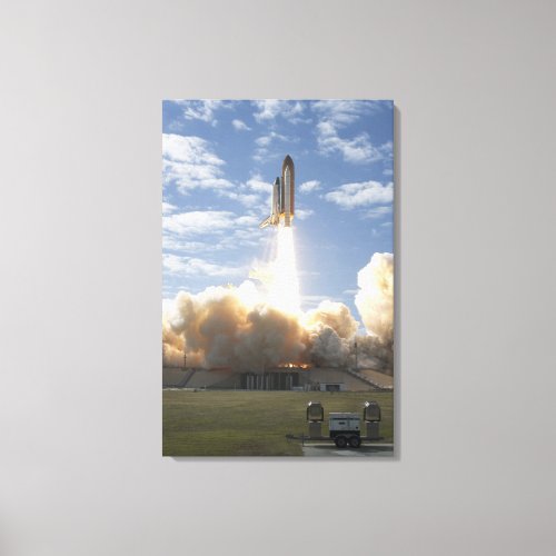 Space Shuttle Atlantis lifts off 10 Canvas Print