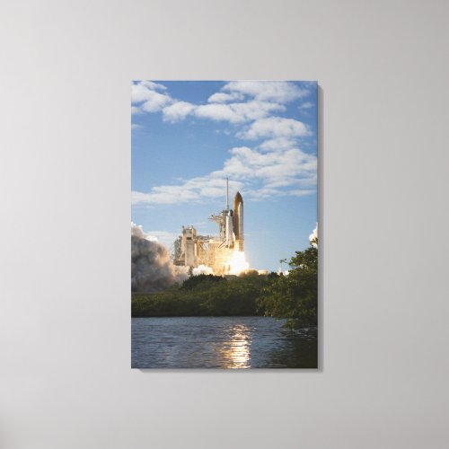 Space Shuttle Atlantis lifts off 16 Canvas Print