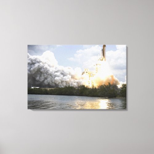 Space Shuttle Atlantis lifts off 22 Canvas Print