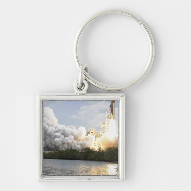 Space Shuttle Atlantis lifts off 22 Keychain (Front)