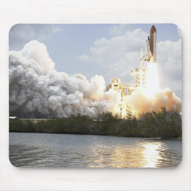 Space Shuttle Atlantis lifts off 22 Mouse Pad (Front)