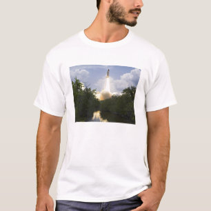 Space Shuttle Atlantis lifts off 26 T-Shirt