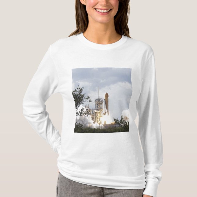 Space Shuttle Atlantis lifts off 3 T-Shirt (Front)