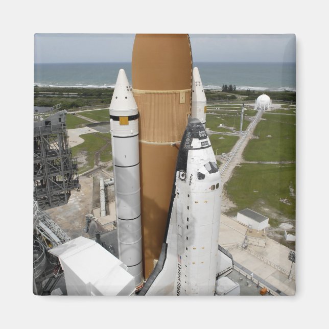 Space shuttle Atlantis Magnet (Front)