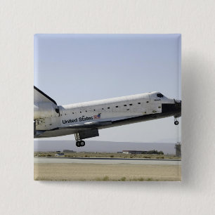 Space Shuttle Atlantis prepares for landing 2 Button