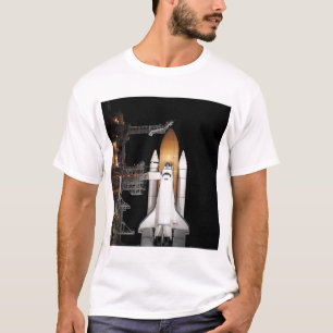 Space shuttle Atlantis sits ready T-Shirt