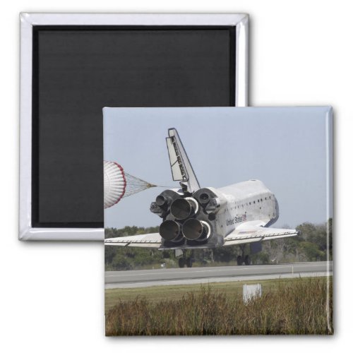 Space shuttle Atlantis unfurls its drag chute 2 Magnet