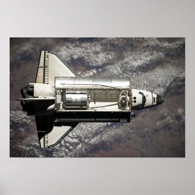 Space Shuttle Discovery 12 Poster (Front)