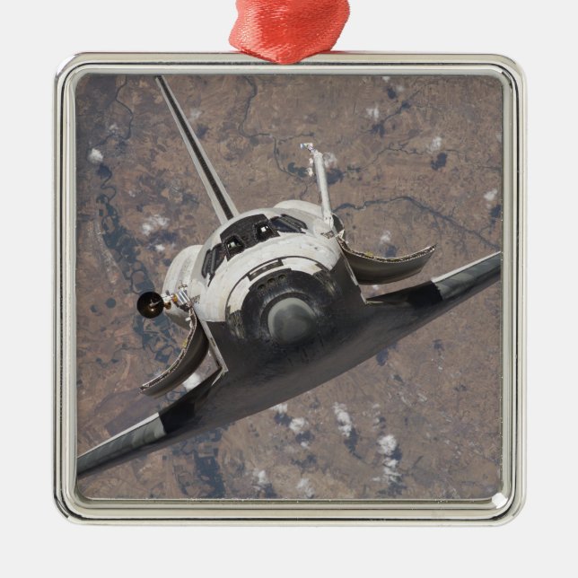 Space Shuttle Discovery 15 Metal Ornament (Front)