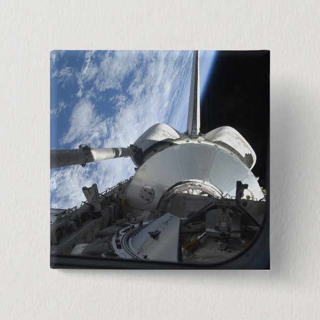 Space Shuttle Discovery 9 Pinback Button (Front)