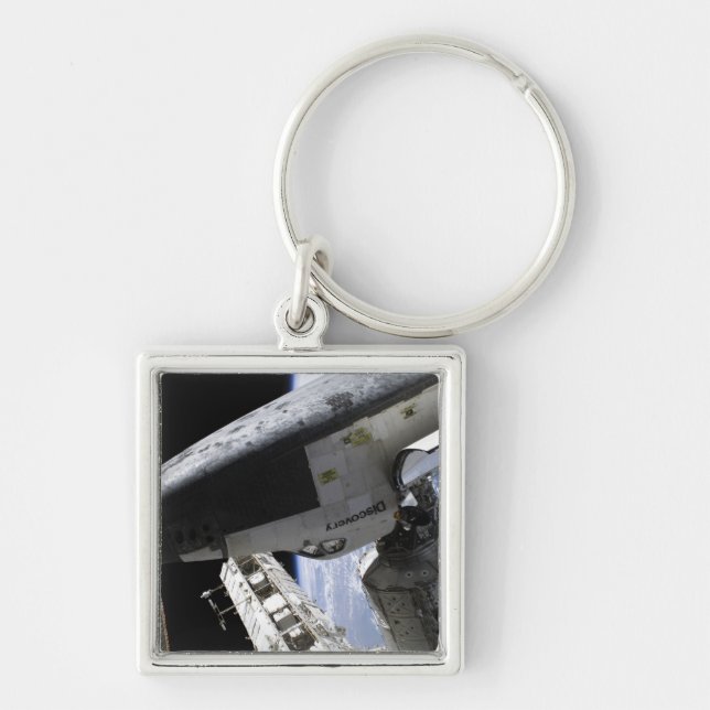 Space Shuttle Discovery docked Keychain (Front)