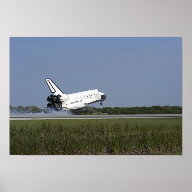 Space shuttle Discovery lands on Runway 33 4 Poster (Front)