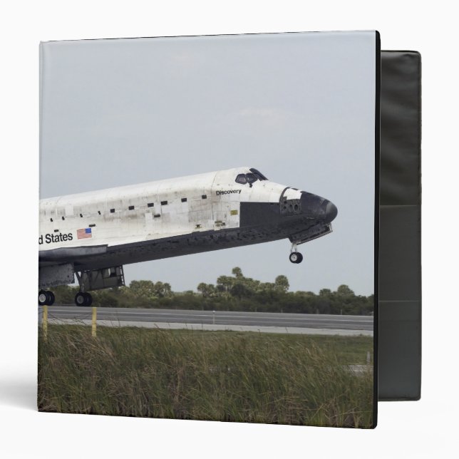 Space Shuttle Discovery touches down Binder (Front/Inside)