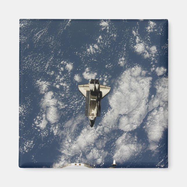 Space Shuttle Endeavour 10 Magnet (Front)