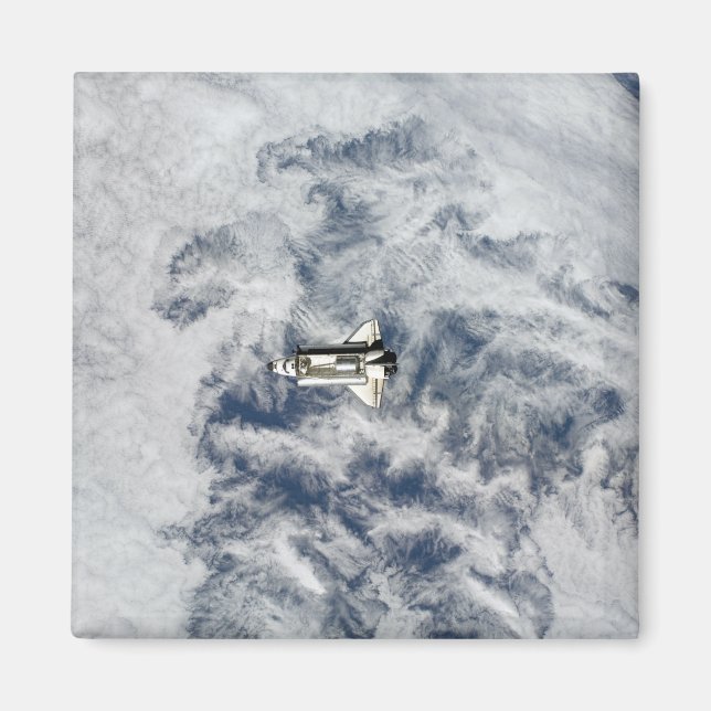 Space Shuttle Endeavour 11 Magnet (Front)