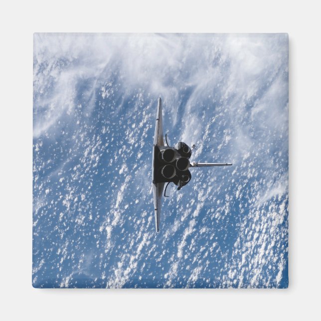 Space Shuttle Endeavour 18 Magnet (Front)