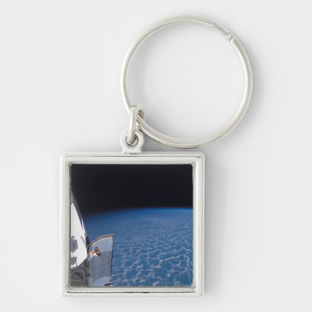 Space Shuttle Endeavour 24 Keychain (Front)
