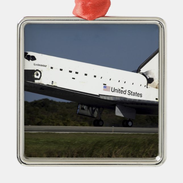 Space Shuttle Endeavour 27 Metal Ornament (Front)