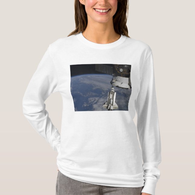 Space shuttle Endeavour 2 T-Shirt (Front)