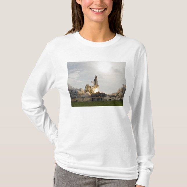 Space Shuttle Endeavour lifts off 8 T-Shirt (Front)